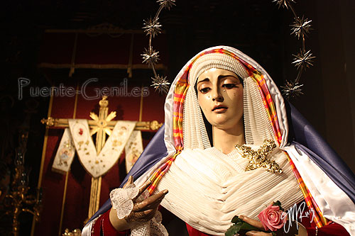 Virgen del Rosario vestida de hebrea