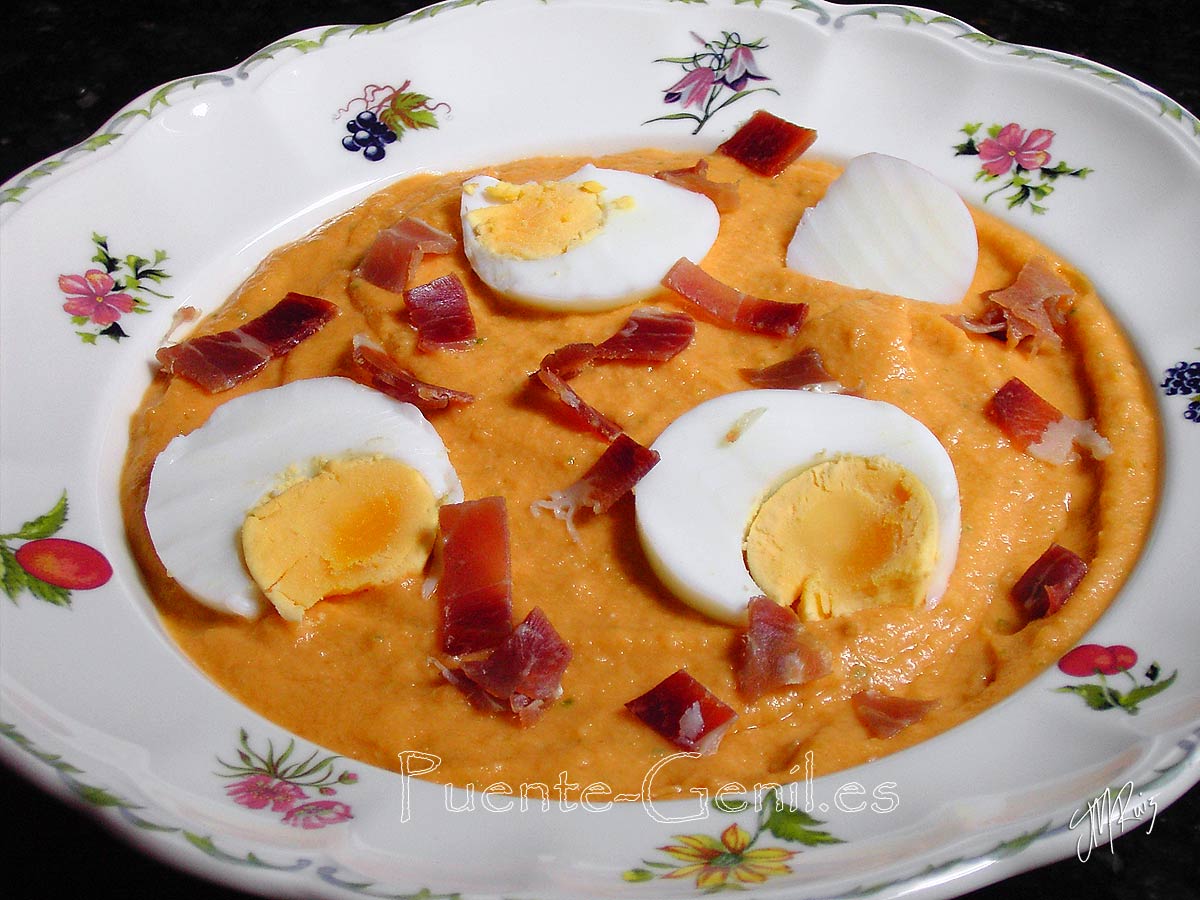 Salmorejo, rico plato de verano. Salmorejo, rico plato de verano
