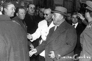 Saludos polticos a Franco