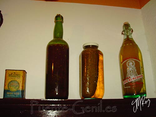 Botellas de conservas caseras Botellas de conservas caseras