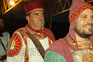 Novio romano con gorro frigio