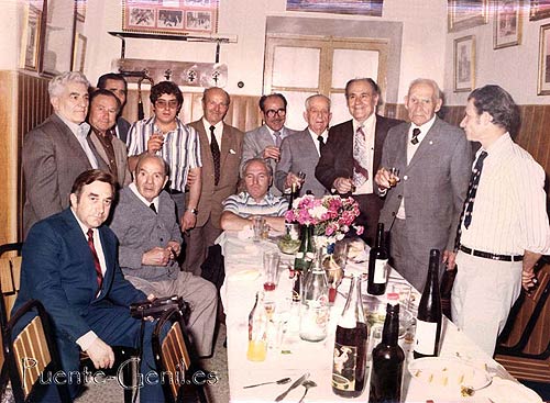 Hermanos condecorados con el título de Honorarios Vitalicios de las Virtudes Cardinales y Sibila de Cumas, nombrados en el año 1978 Hermanos condecorados con el título de Honorarios y Vitalizcios